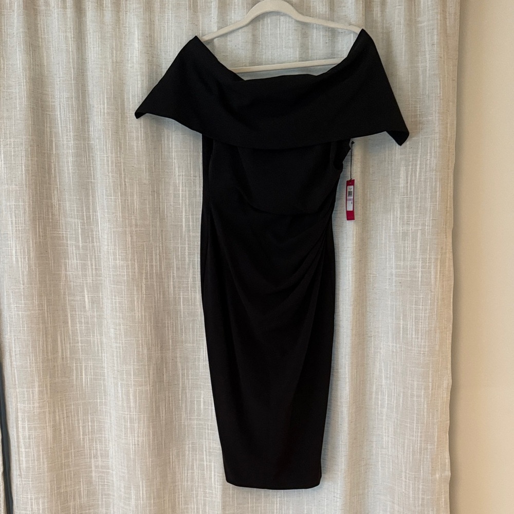 Vince Camuto Black Off-Shoulder Midi Dress